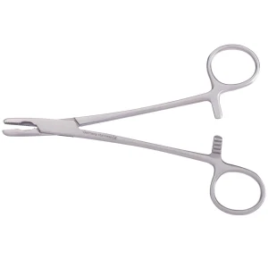 Wire Pulling Forceps with 6-1/2 Inch Serrated Jaw Wire Traction